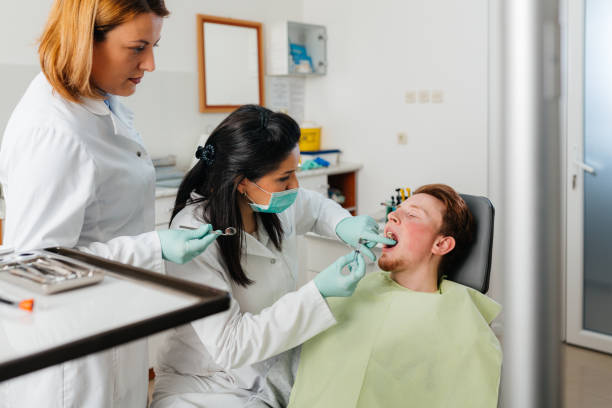 Best Emergency Wisdom Teeth Removal in Pine Nyon, CA